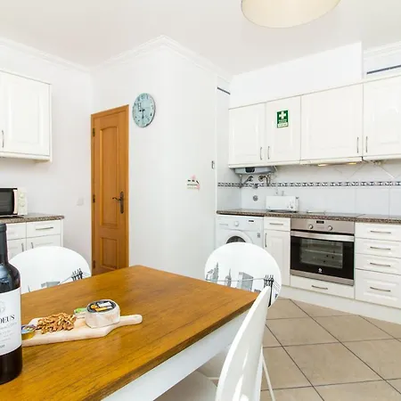 Oura Sunrise II Apartment - Sea View & Oura Beach & Top Location Albufeira Esterno foto